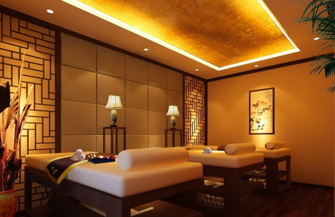 会所内部装饰以热带为主题，沙滩、棕榈树、阳光元素随处可见。在这里，您可以享受阳光沙滩的浪漫氛围，仿佛置身于热带岛屿，放松身心，享受悠闲的时光。